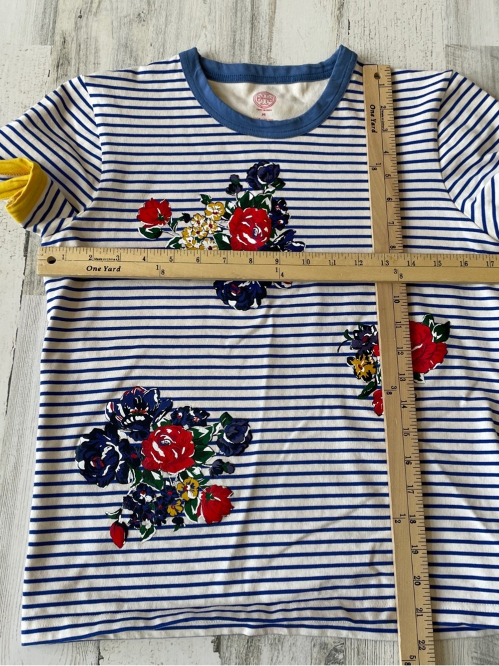 Tory Burch Top M Striped Tee White with Blue Stripes with Red Floral Accents - Picture 9 of 10